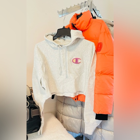 Champion Tops - Champion size small -medium Light Gray Cropped Hoodie
